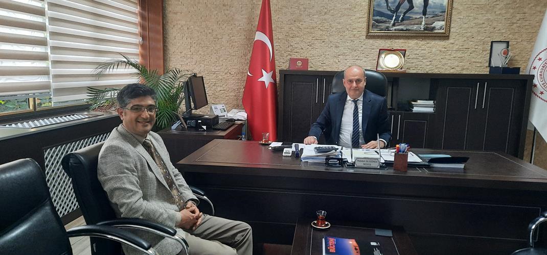 Prof. Dr. Armağan Erdem ÜTÜK Enstitü Müdürümüz Mehmet Ali SÖZMEN'i Ziyaret etti