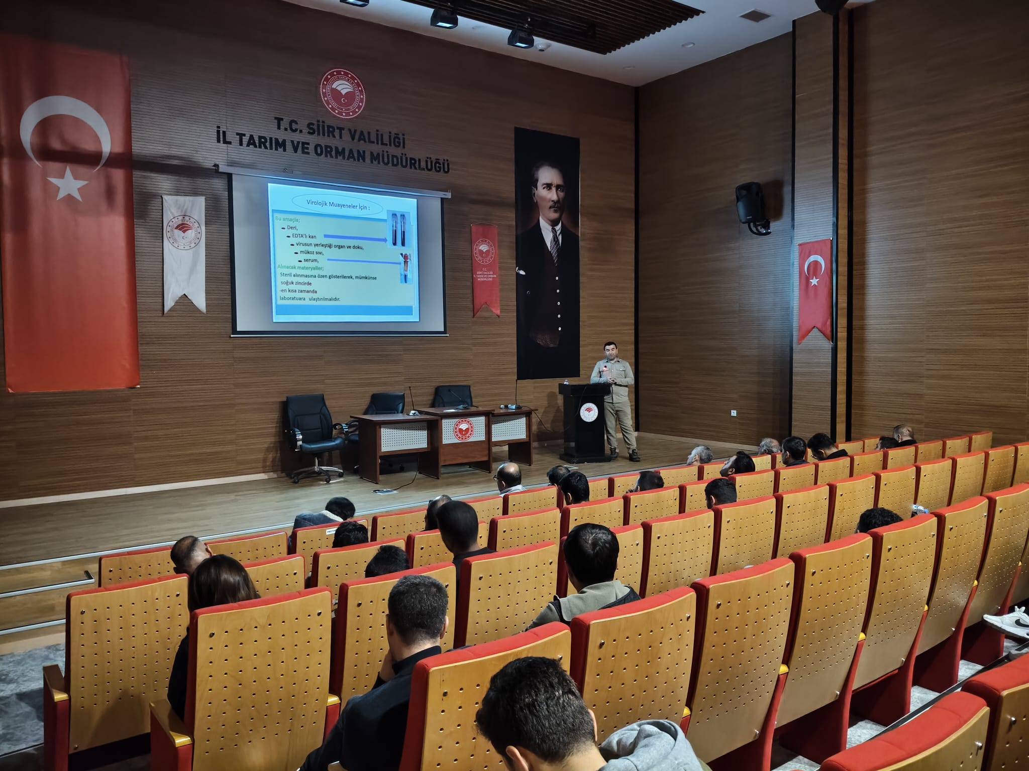 Numune Alma ve Gönderme İlkeleri, Numune Kabul Kriterleri ile Veteriner Laboratuvar Bilgi Sistemi (VELBİS) ve Zoonotik Hastalıklar Konulu Eğitim Verildi